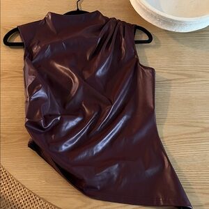 Elegant Burgundy Sleeveless Dress